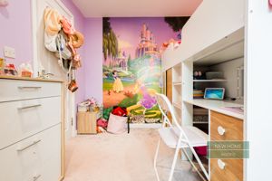 Photo 1- click for photo gallery